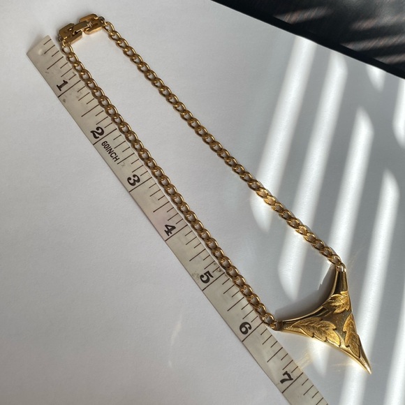 Vintage GIVENCHY chain necklace / gold leaves collar necklace - Picture 14 of 16